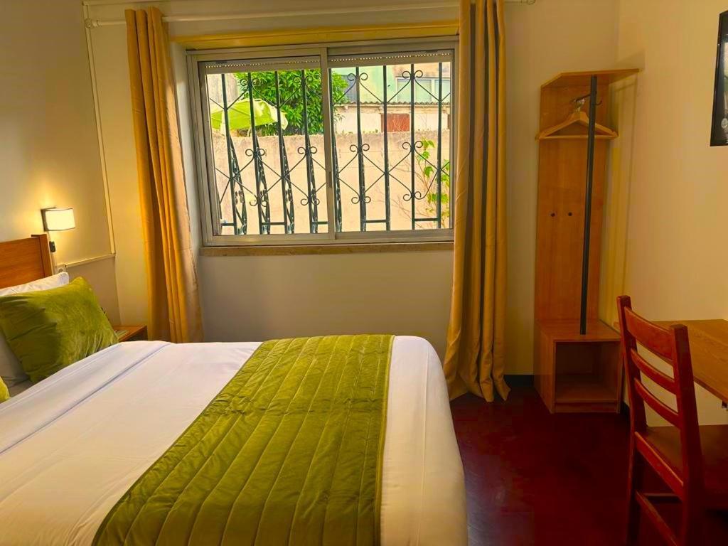 Lisabonna Guest House Amadora Extérieur photo