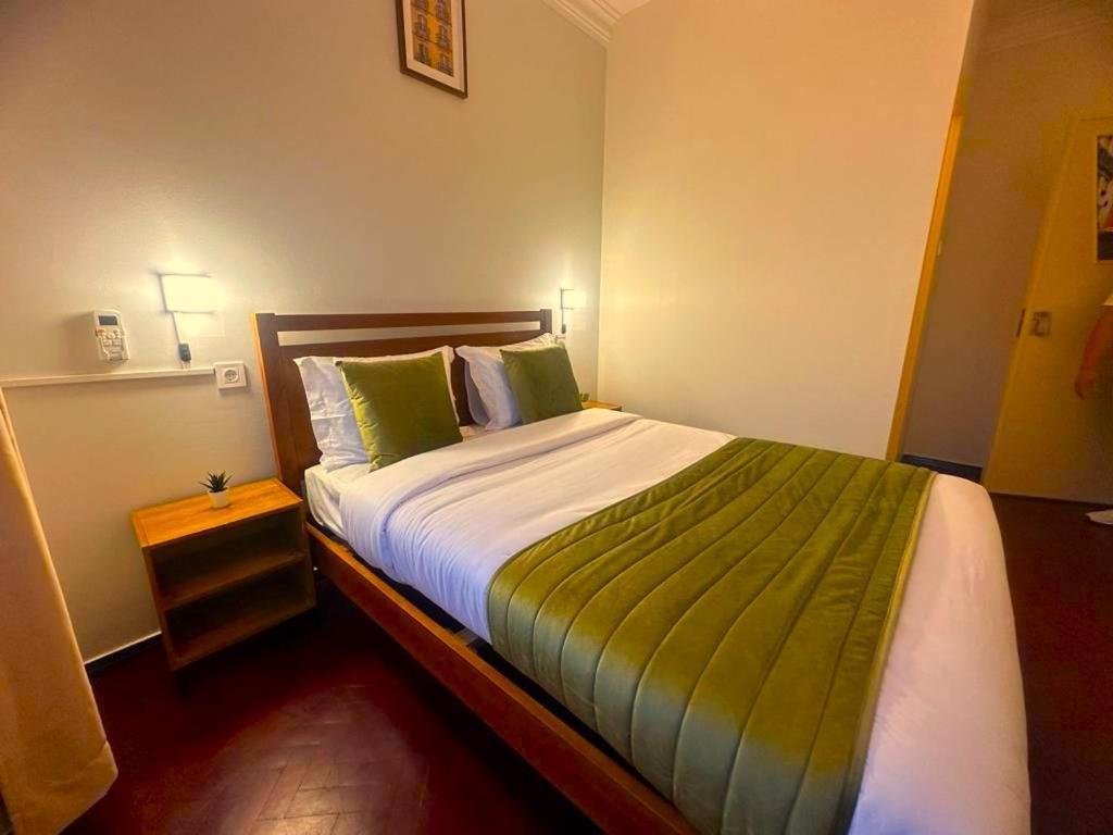 Lisabonna Guest House Amadora Extérieur photo