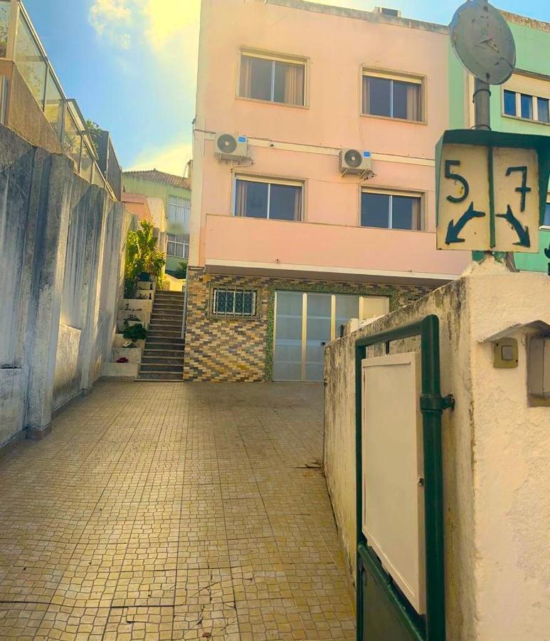 Lisabonna Guest House Amadora Extérieur photo