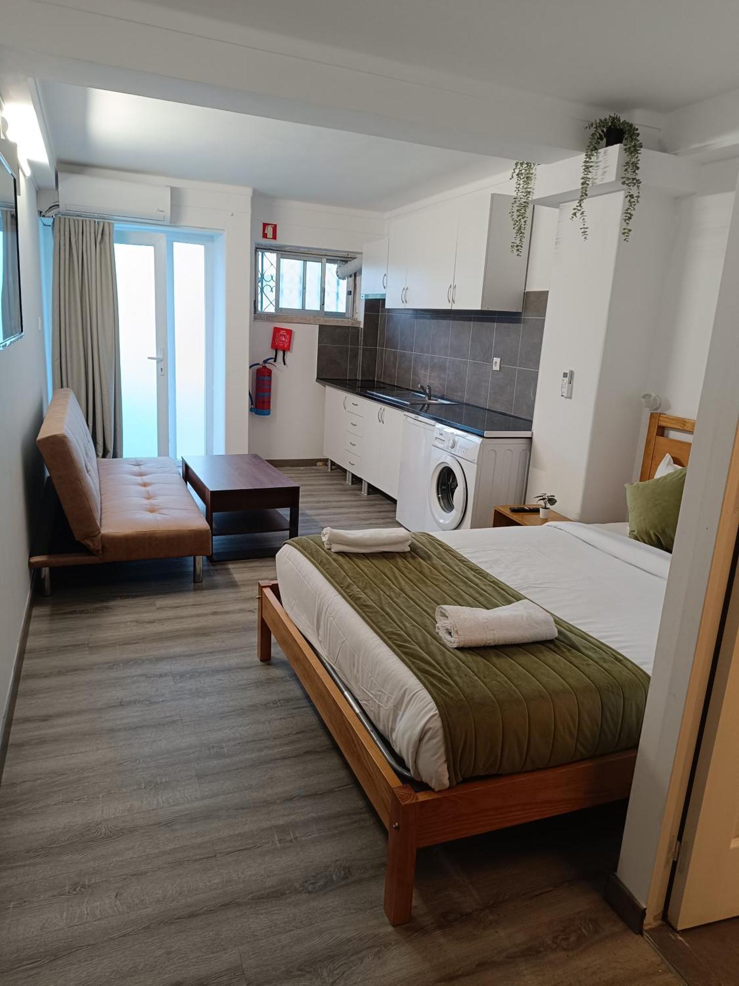 Lisabonna Guest House Amadora Extérieur photo