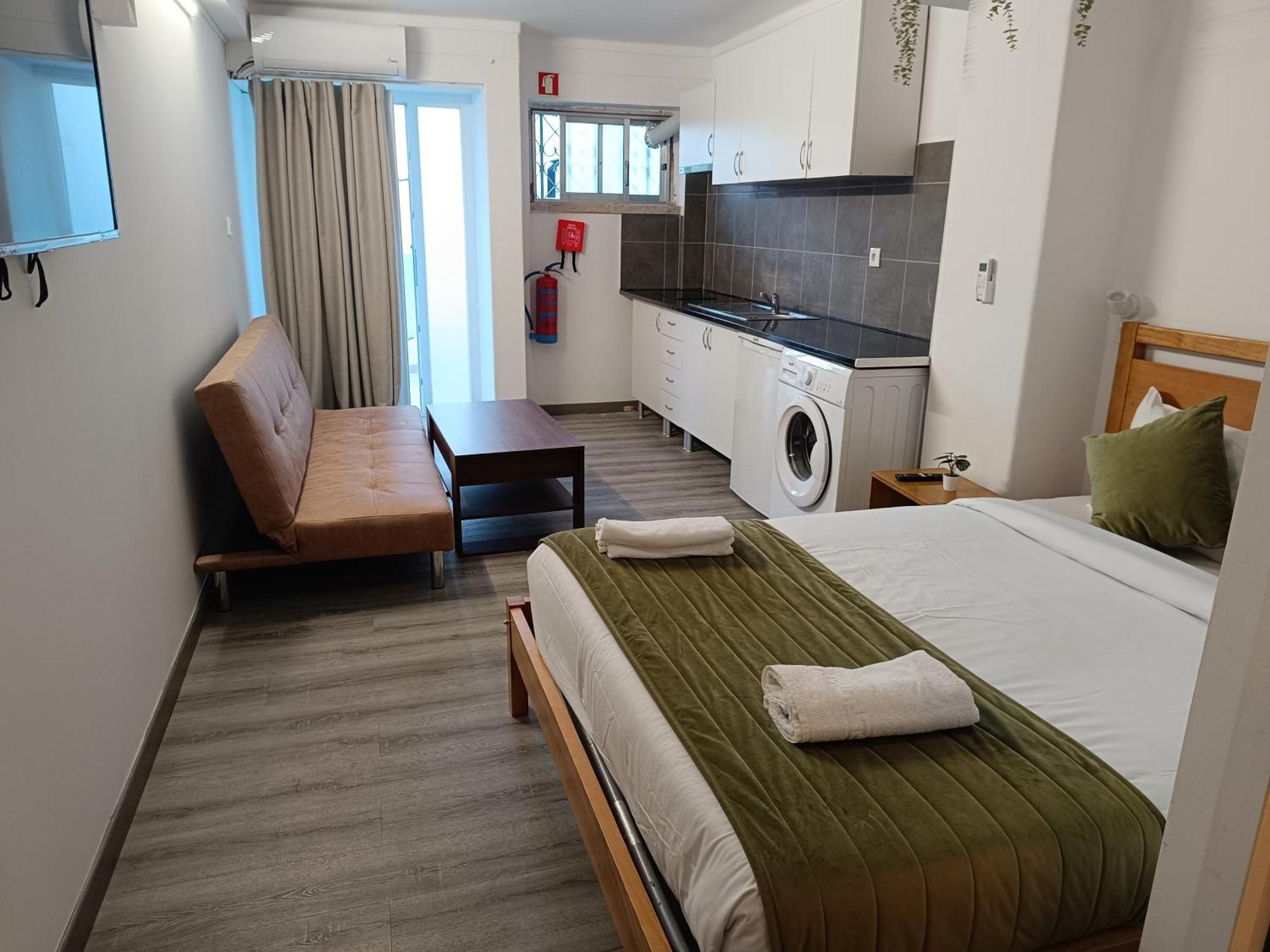 Lisabonna Guest House Amadora Extérieur photo